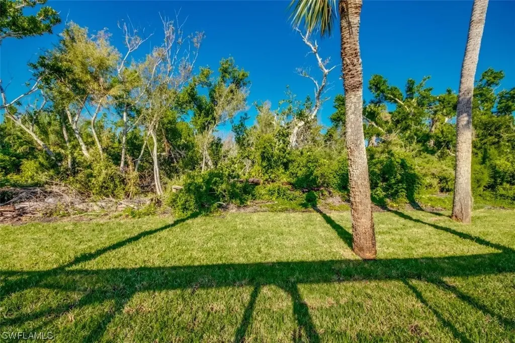 1754 Windward Way Sanibel FL 33957
