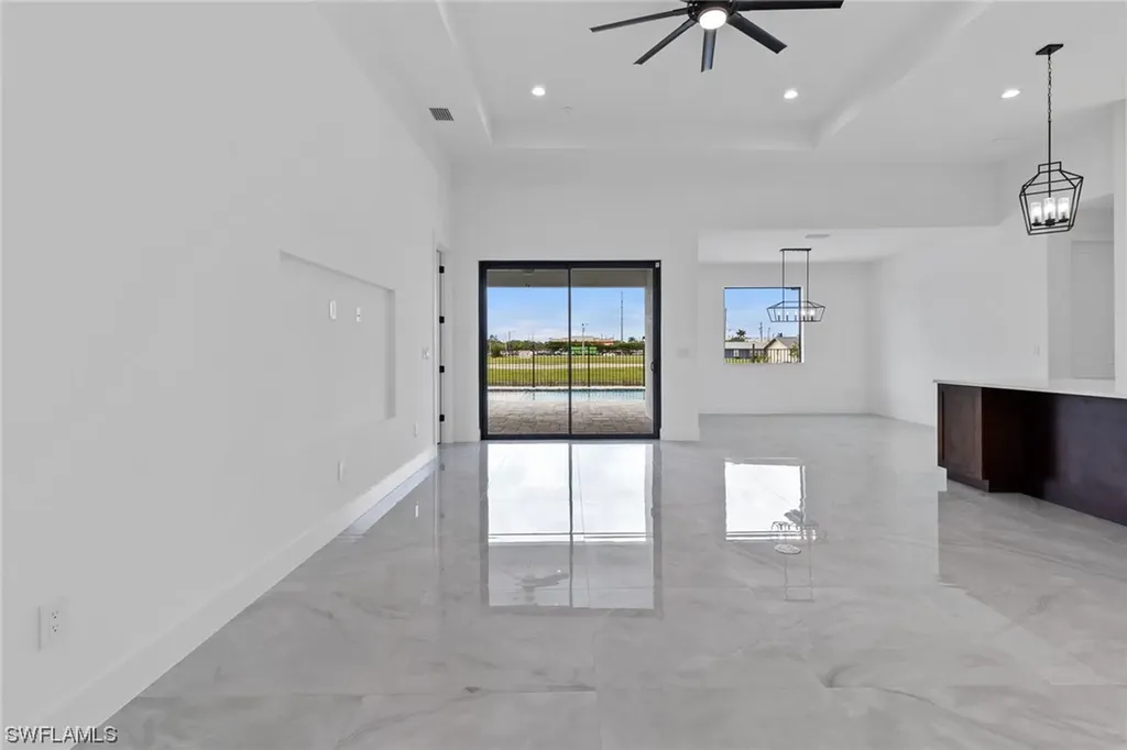 1607 NE 23rd Street Cape Coral FL 33909