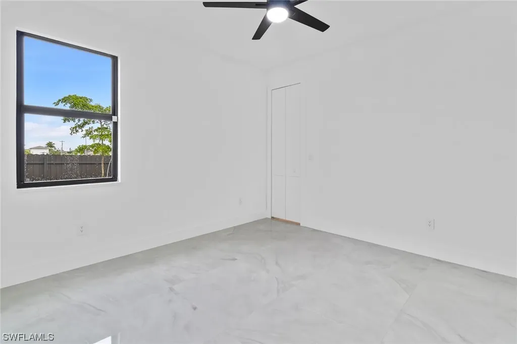 1607 NE 23rd Street Cape Coral FL 33909