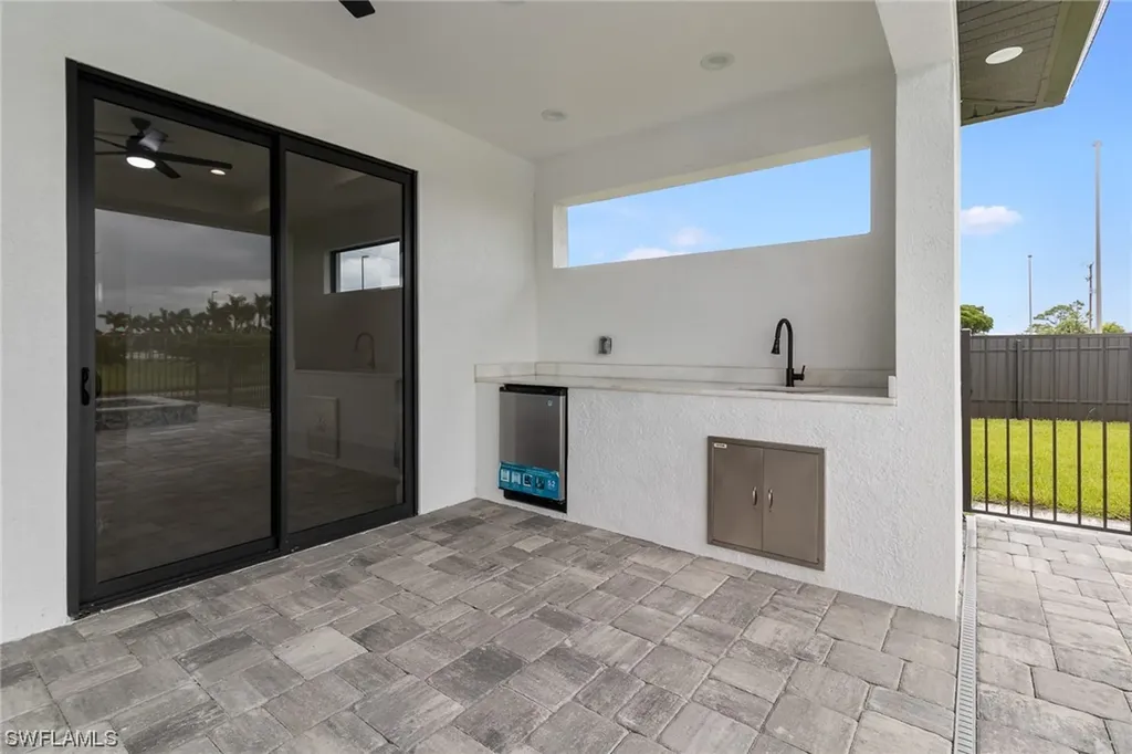 1607 NE 23rd Street Cape Coral FL 33909