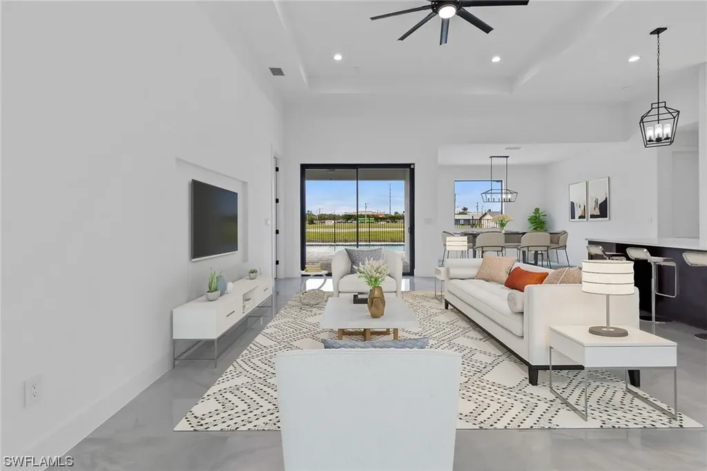 1607 NE 23rd Street Cape Coral FL 33909