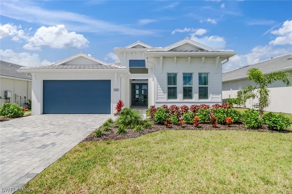 9089 Montserrat Drive Naples FL 34114