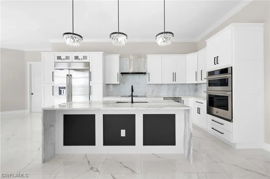 2043 SE 29th Street Cape Coral FL 33904