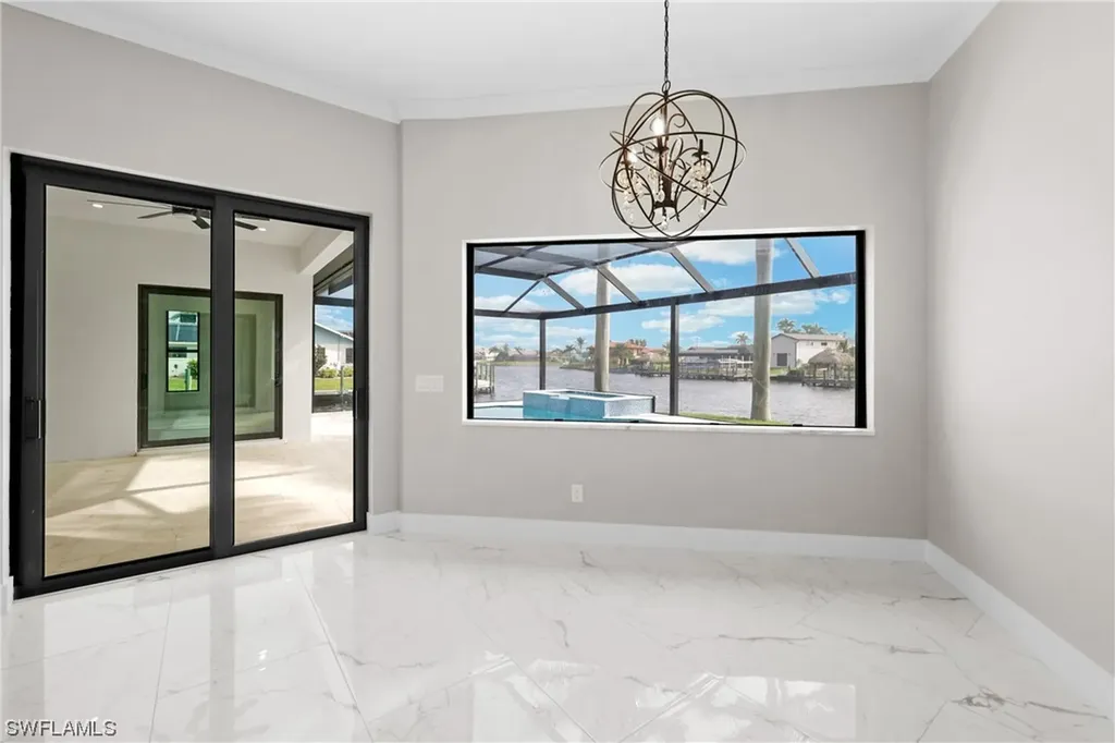 2043 SE 29th Street Cape Coral FL 33904