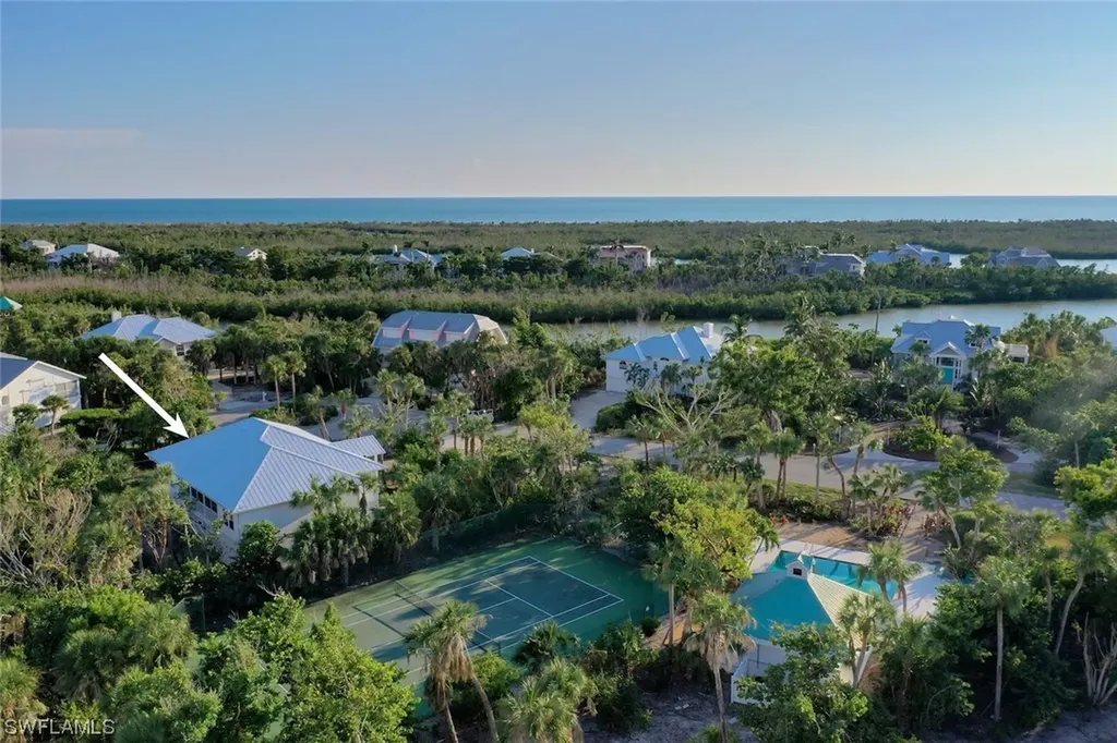 1990 My Tern Court Sanibel FL 33957