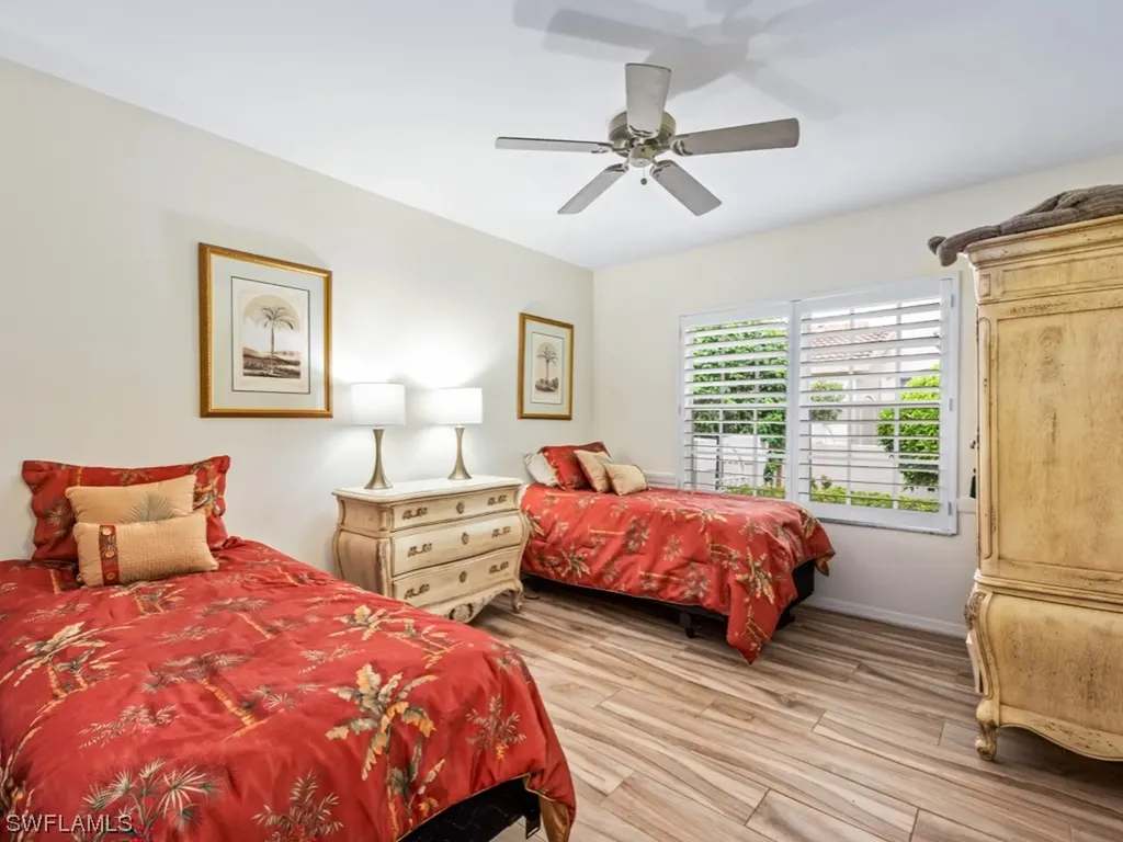5751 Persimmon Way Naples FL 34110