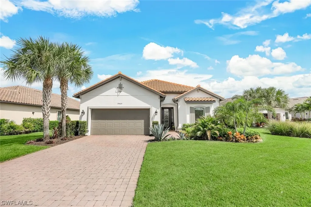 9465 Terresina Drive Naples FL 34119