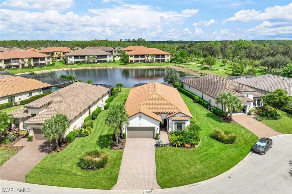 9465 Terresina Drive Naples FL 34119