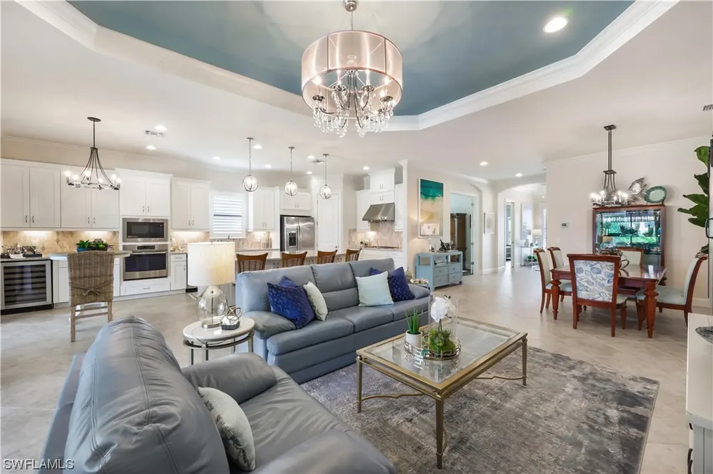 9465 Terresina Drive Naples FL 34119