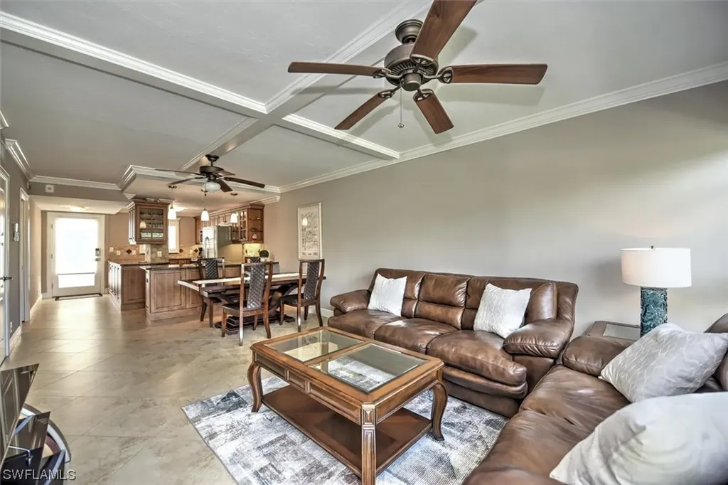 466 Broad Avenue S Naples FL 34102