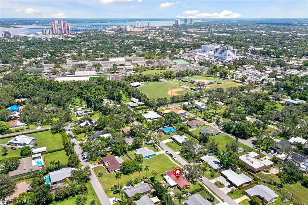 2950 Holly Road Fort Myers FL 33901