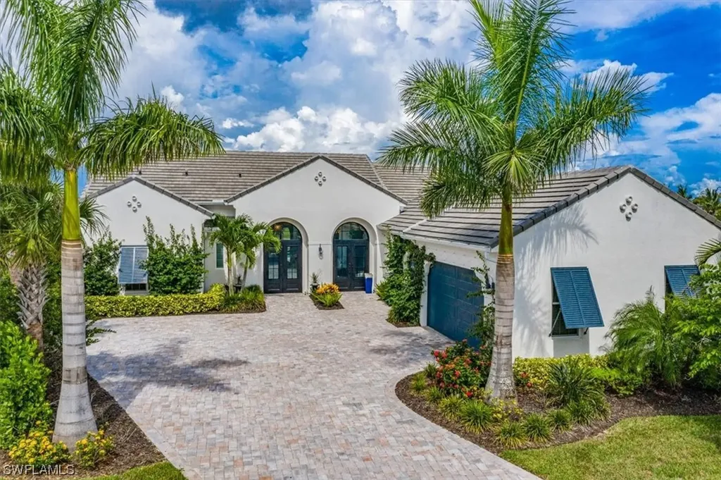 3181 Cullowee Lane Naples FL 34114