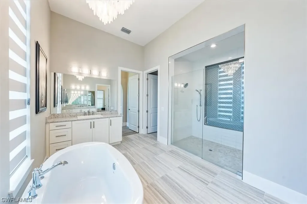 3181 Cullowee Lane Naples FL 34114