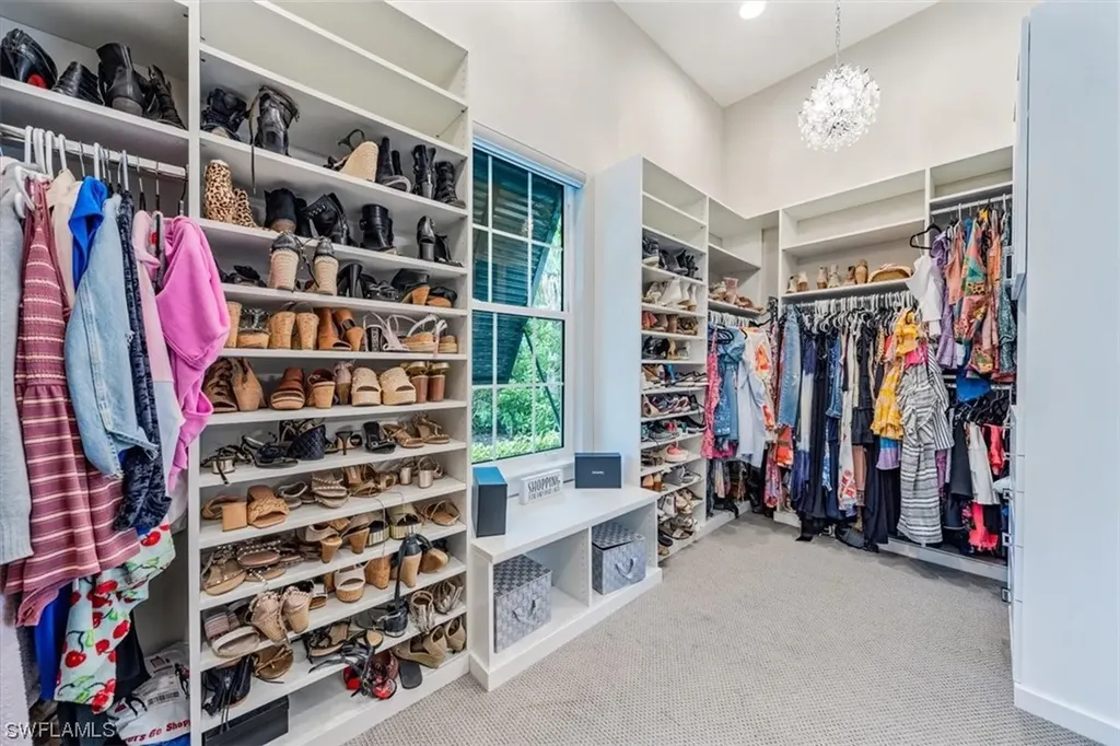 3181 Cullowee Lane Naples FL 34114
