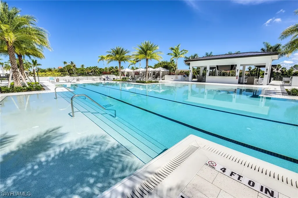 1111 Central Avenue Naples FL 34102