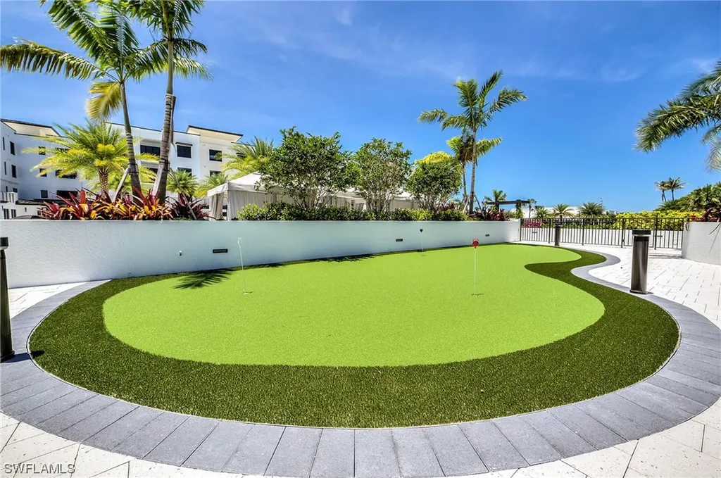 1111 Central Avenue Naples FL 34102