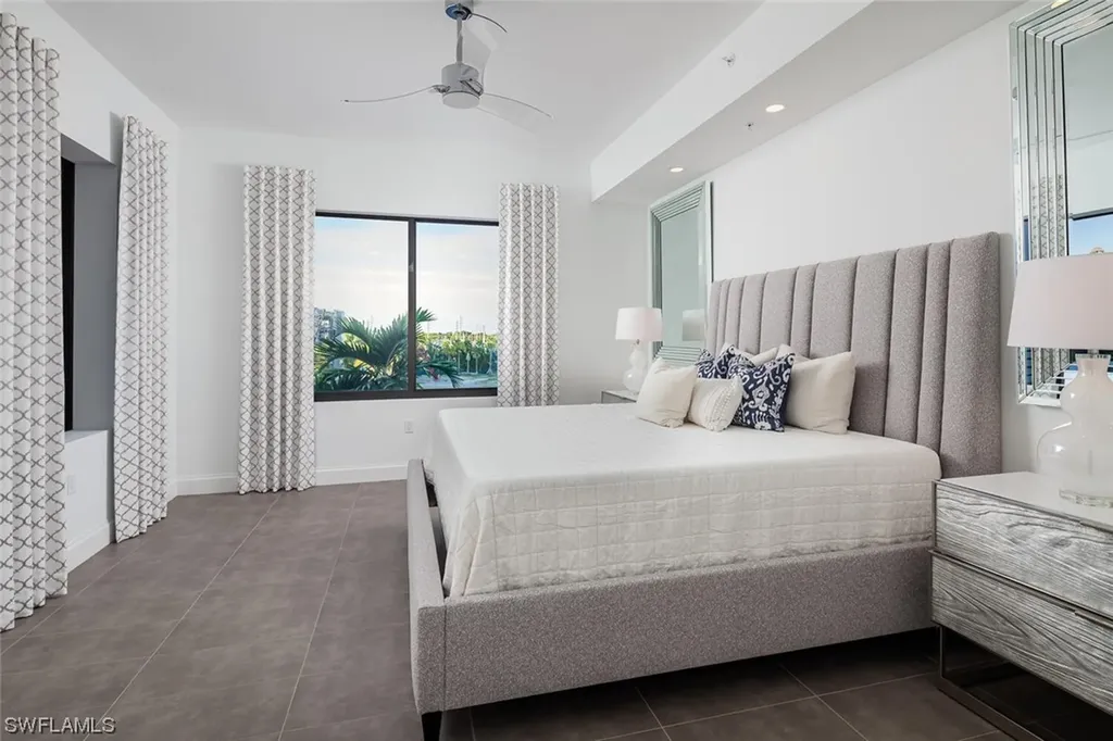 1111 Central Avenue Naples FL 34102