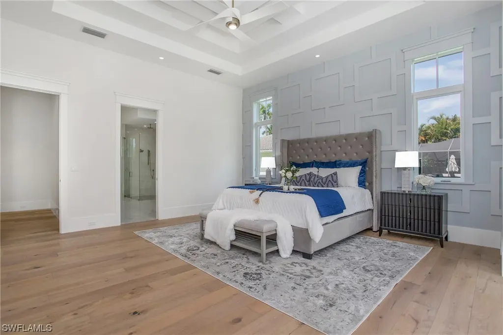 715 Harbour Drive Naples FL 34103