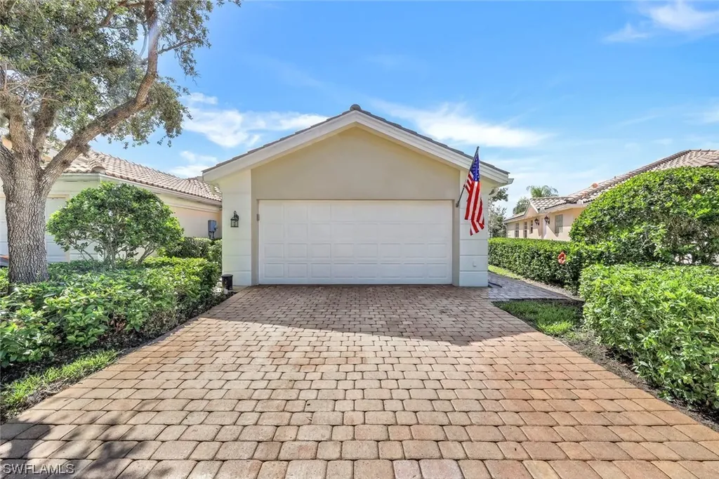 4744 Maupiti Way Naples FL 34119