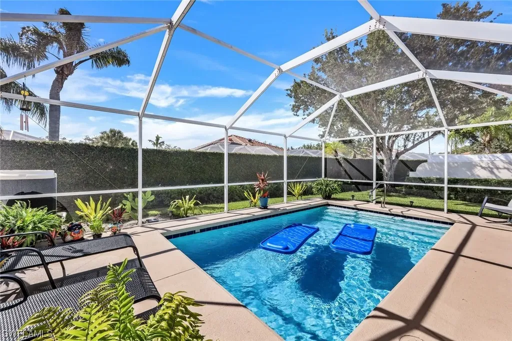 4744 Maupiti Way Naples FL 34119