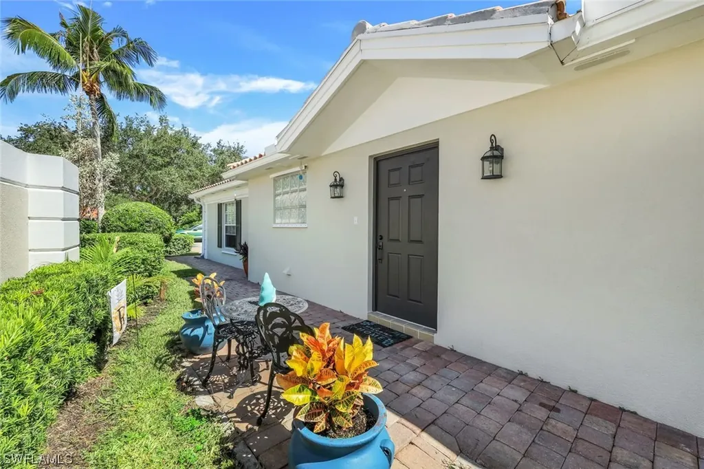 4744 Maupiti Way Naples FL 34119