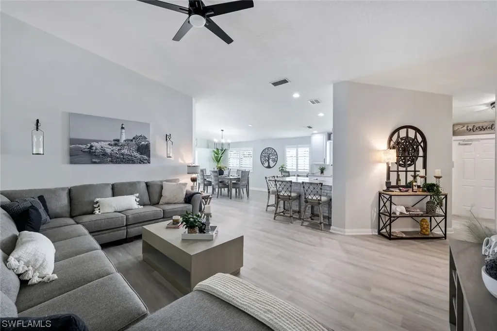 4744 Maupiti Way Naples FL 34119