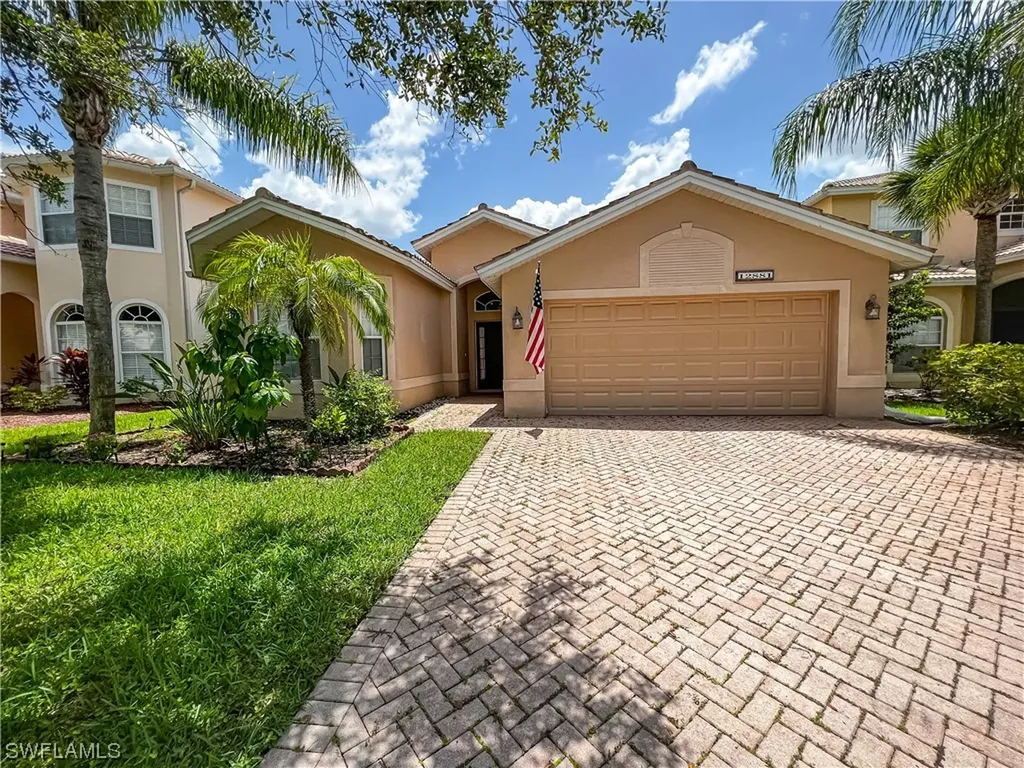 12881 Stone Tower Loop Fort Myers FL 33913