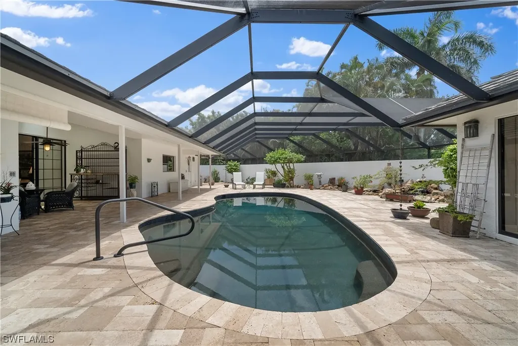 802 Tallow Tree Court Naples FL 34108