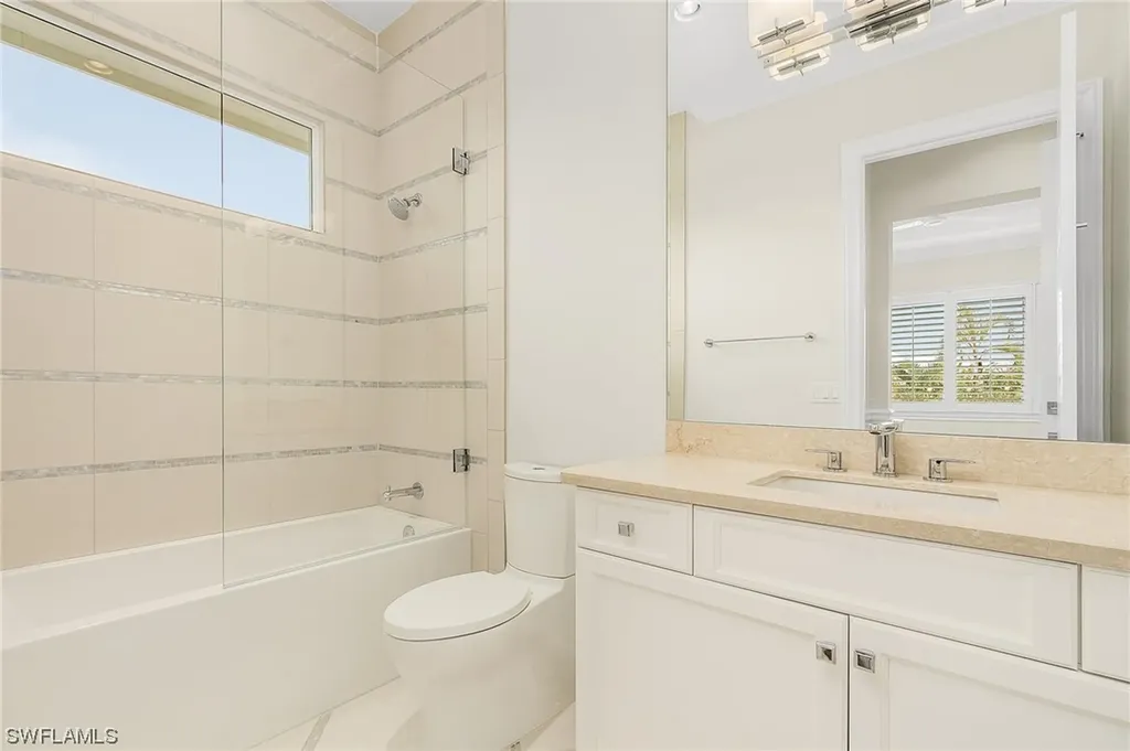 1452 Hemingway Place Naples FL 34103