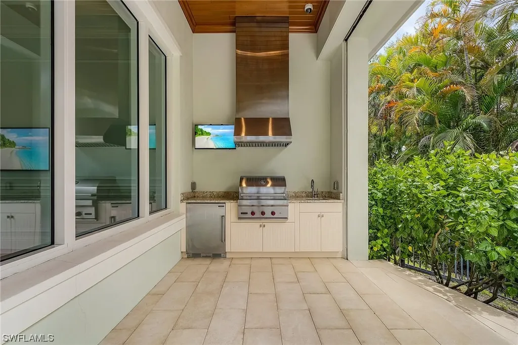 1452 Hemingway Place Naples FL 34103