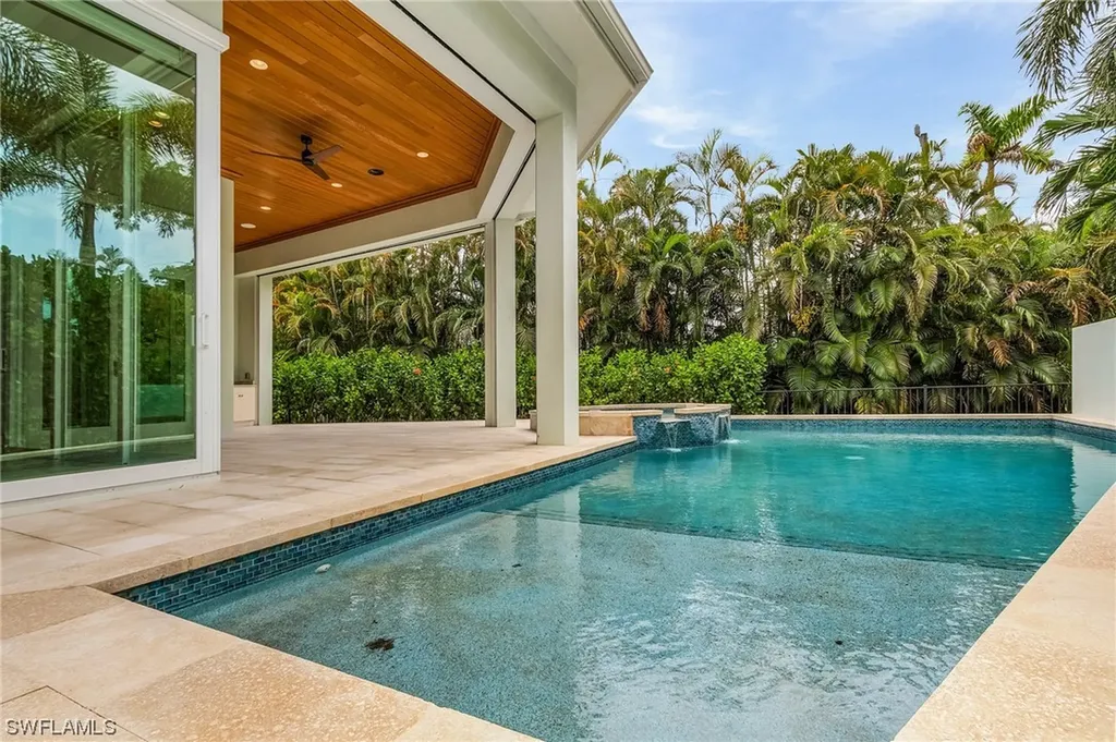 1452 Hemingway Place Naples FL 34103