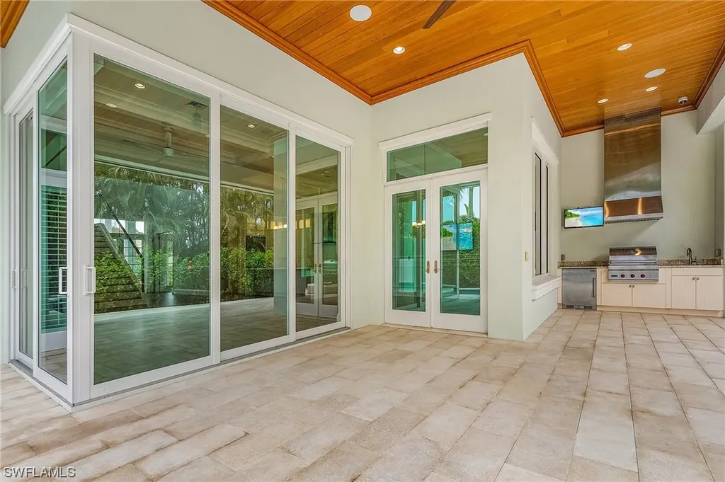 1452 Hemingway Place Naples FL 34103