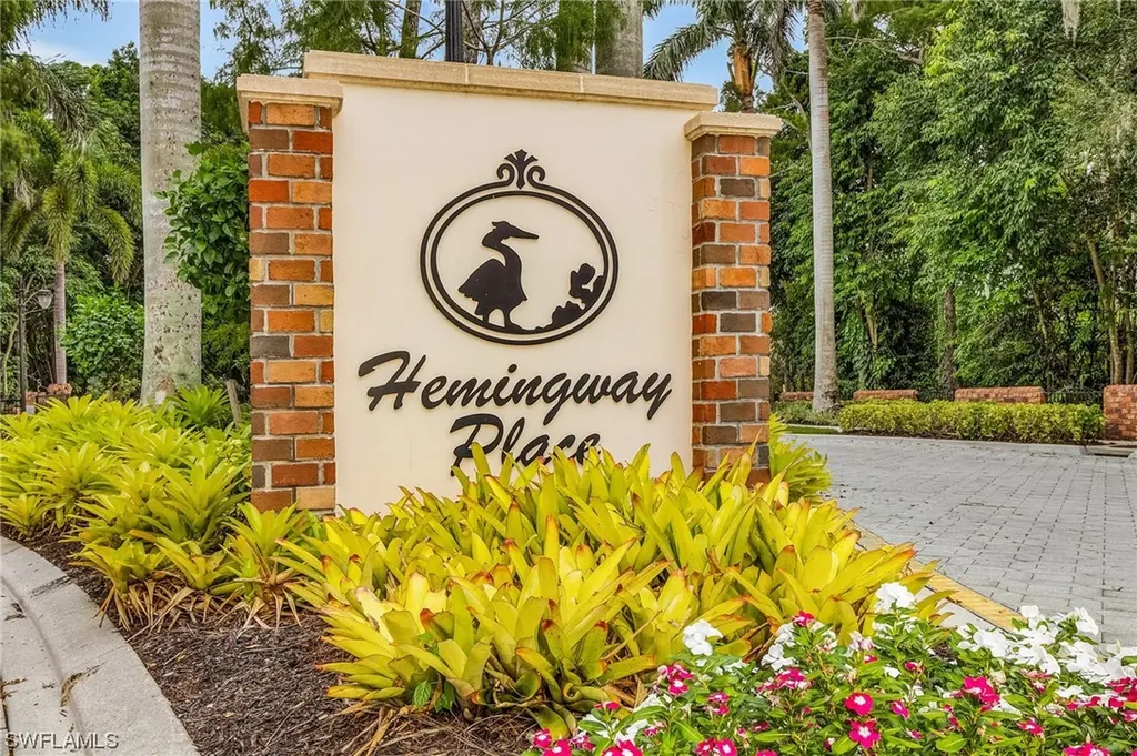 1452 Hemingway Place Naples FL 34103