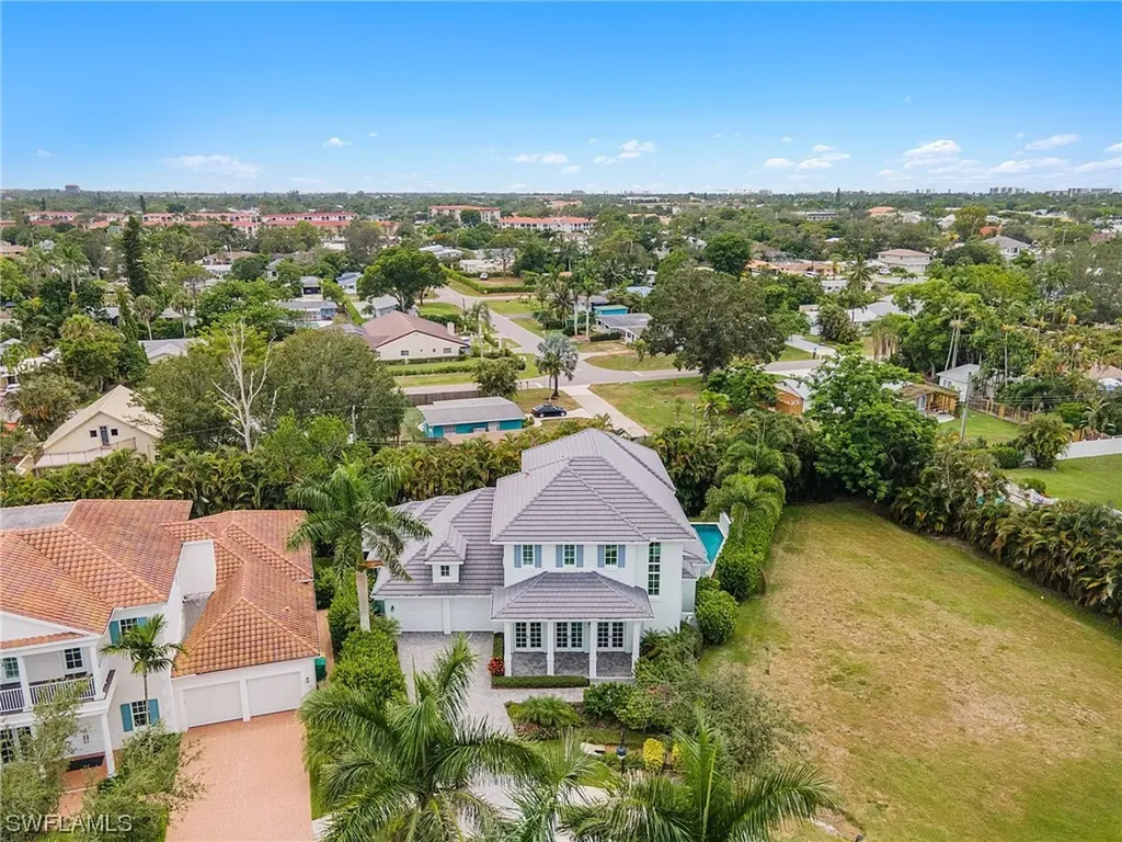 1452 Hemingway Place Naples FL 34103