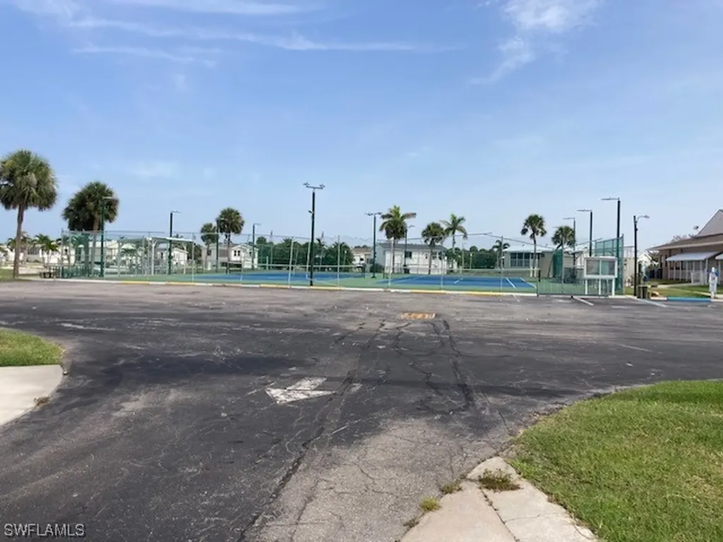 19681 Summerlin Road E-62 Fort Myers FL 33908