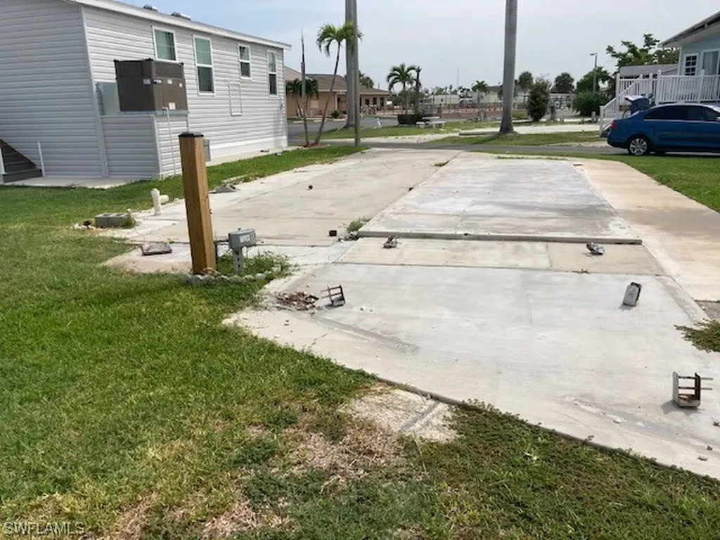 19681 Summerlin Road E-62 Fort Myers FL 33908