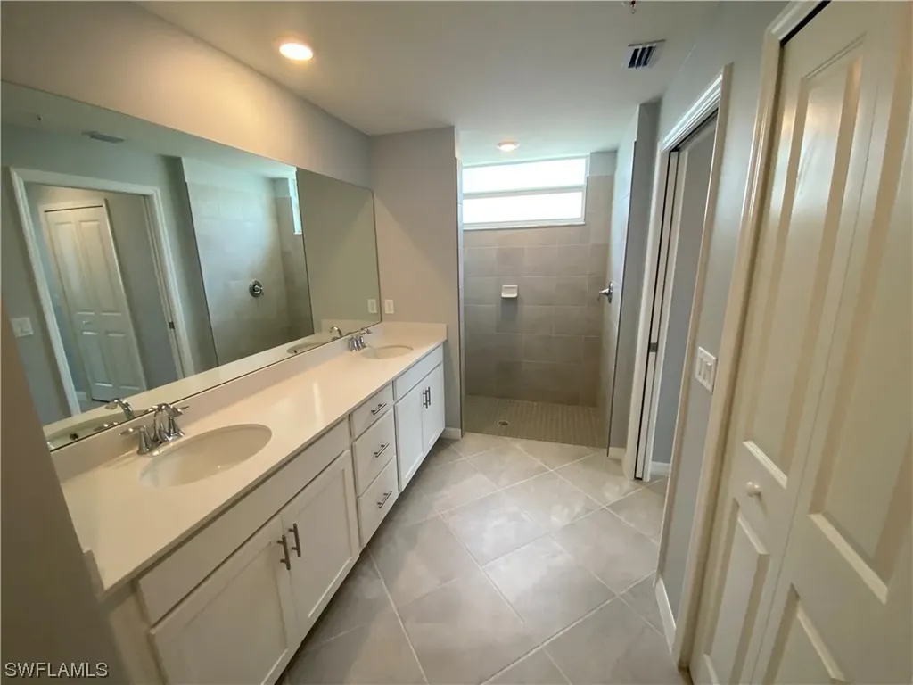 5427 Double Eagle Circle Ave Maria FL 34142