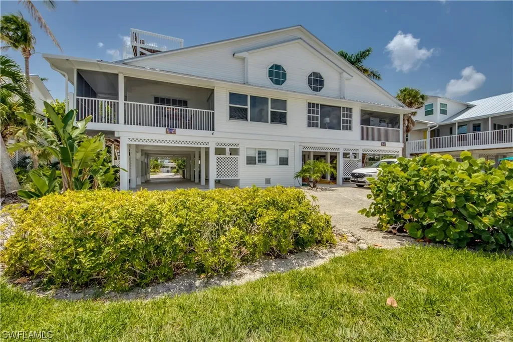8221 Main Street Bokeelia FL 33922