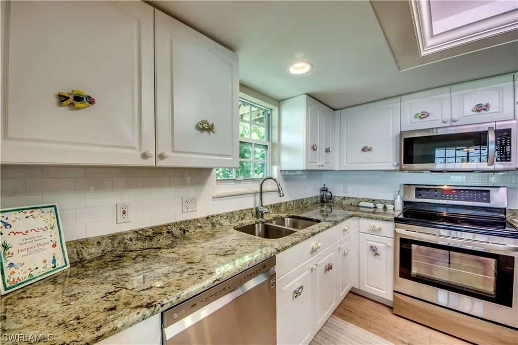 8221 Main Street Bokeelia FL 33922