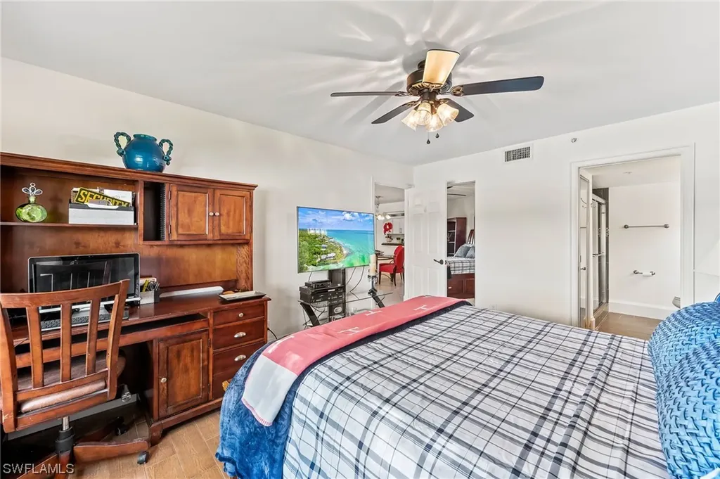 6480 Huntington Lakes Circle Naples FL 34119