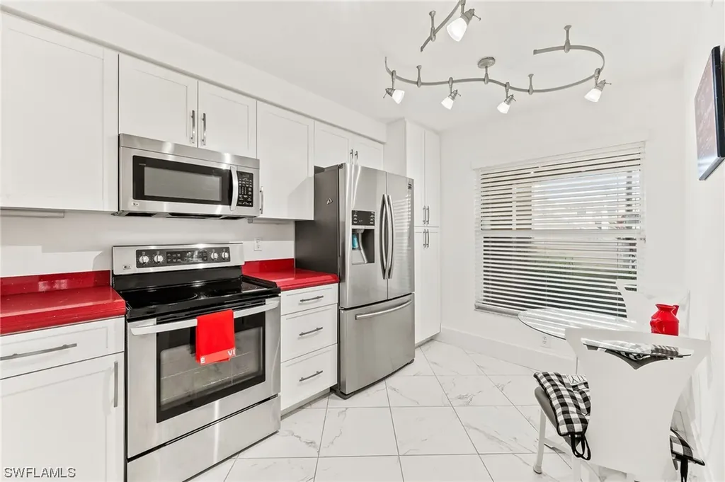 6480 Huntington Lakes Circle Naples FL 34119