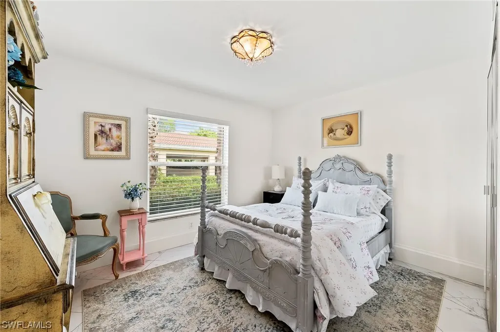 6480 Huntington Lakes Circle Naples FL 34119
