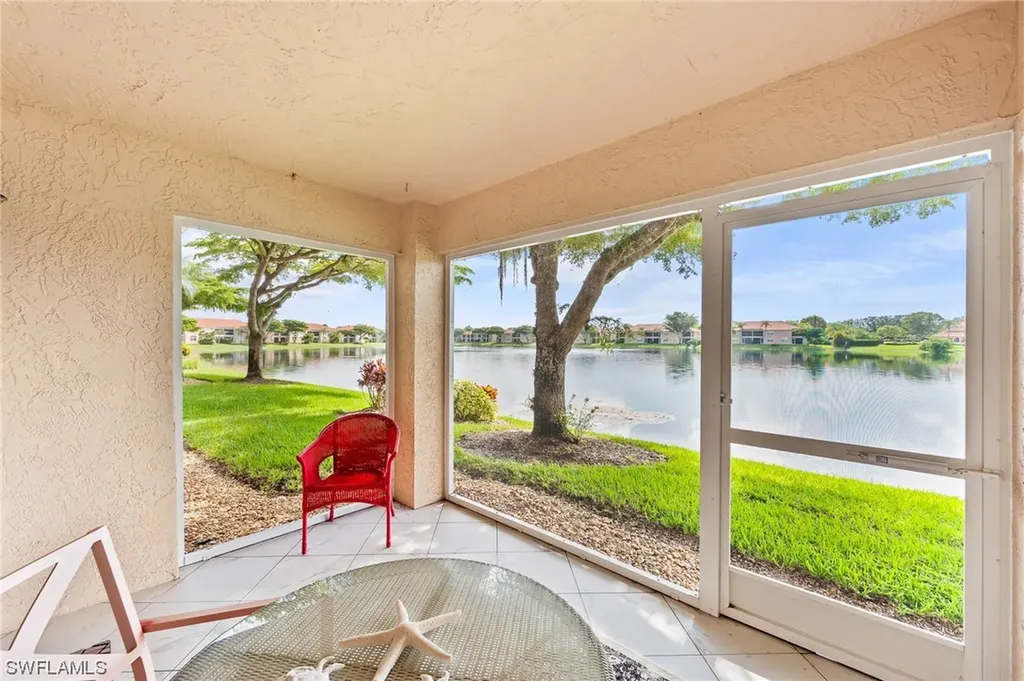 6480 Huntington Lakes Circle Naples FL 34119