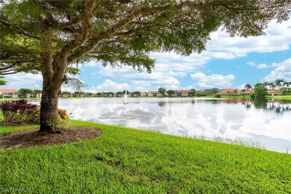 6480 Huntington Lakes Circle Naples FL 34119