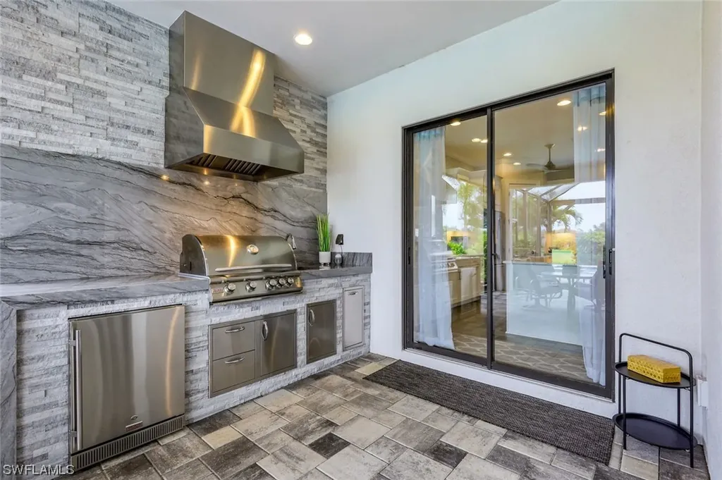 9383 Carretto Drive Naples FL 34119