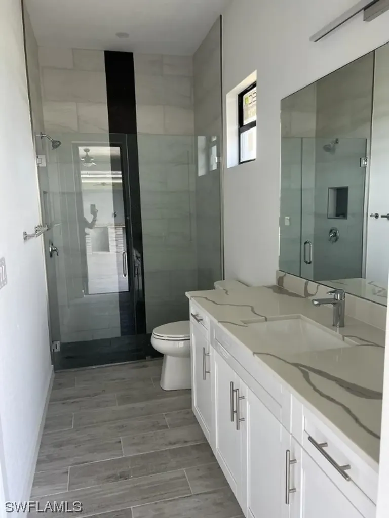 345 Diplomat Parkway E Cape Coral FL 33909