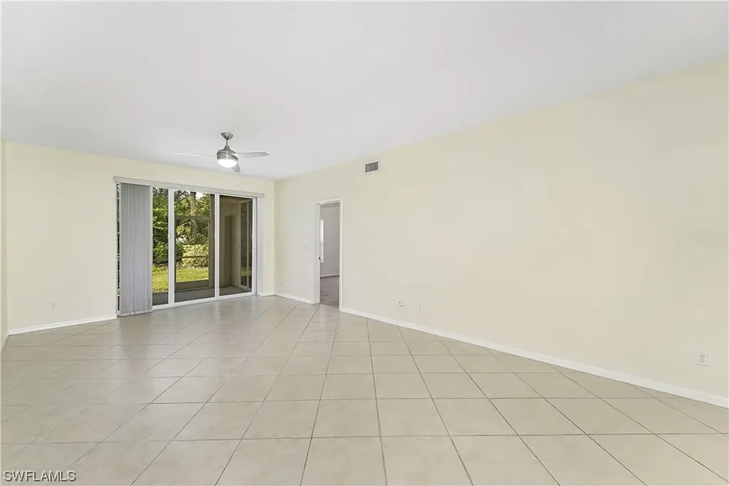 841 Tanbark Drive Naples FL 34108