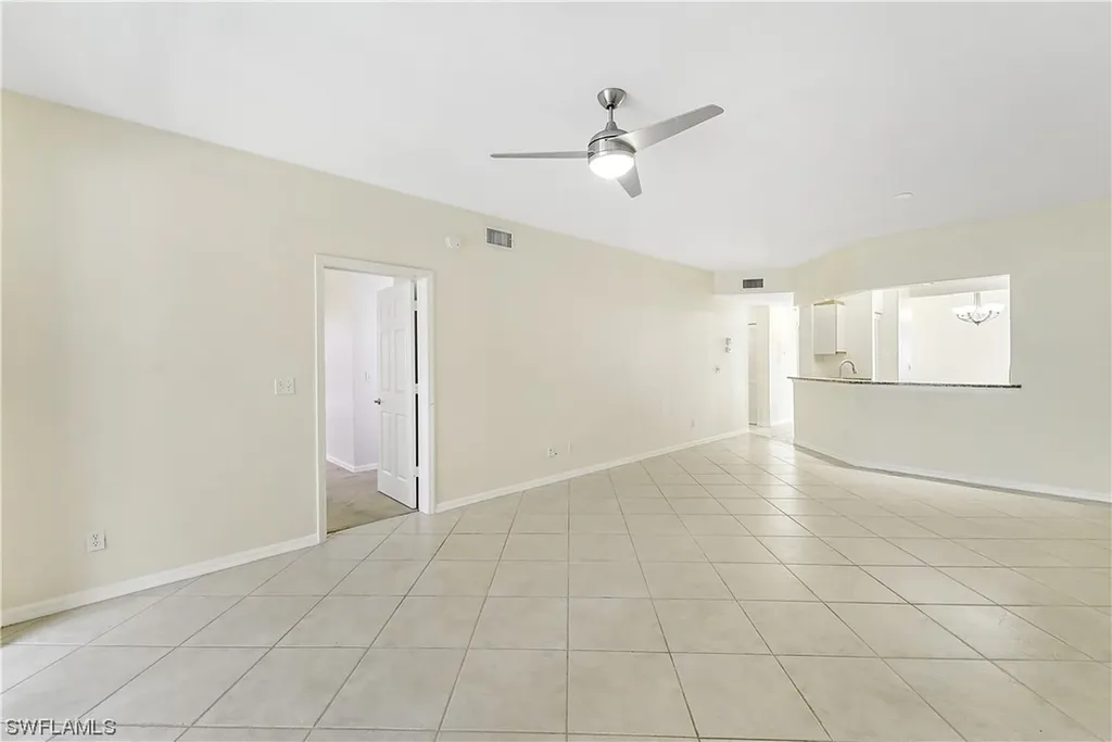 841 Tanbark Drive Naples FL 34108