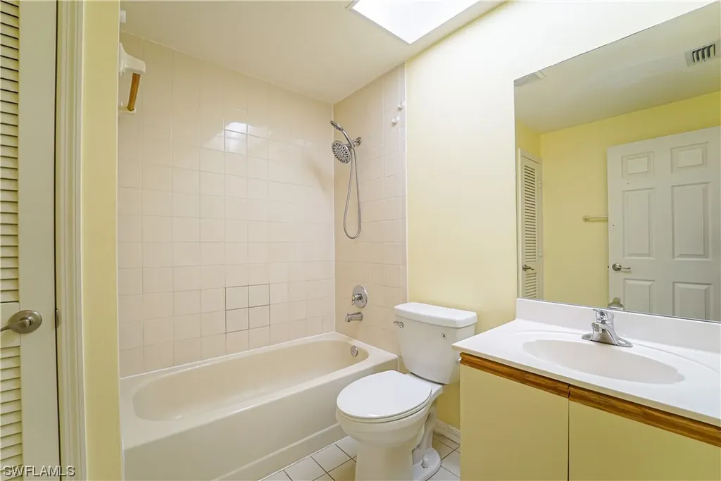 841 Tanbark Drive Naples FL 34108