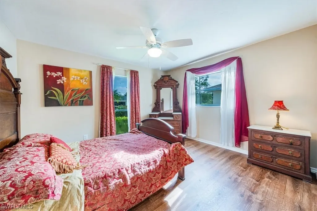 234 Mentor Drive Naples FL 34110